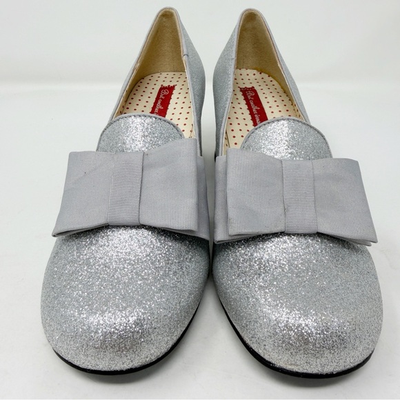 But Another Innocent Tale Silver Glitter Bow Shoes Size 8 Block Heel Pumps NEW - Picture 4 of 12